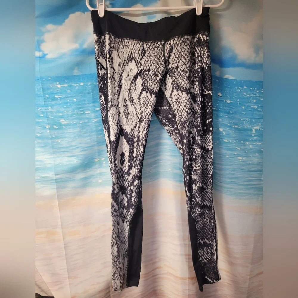 Nike Dri-fit Snake Print Women's Leggings Size Large